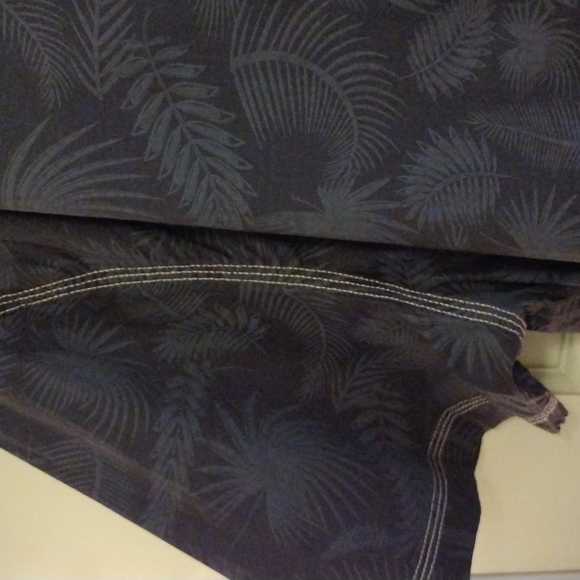 Men's XL short sleeve Cypress Club button down - Picture 3 of 7